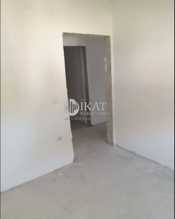 Novi Banovci, LUX novogradnja 53,29m2 sa 20m2 terase ID#4031