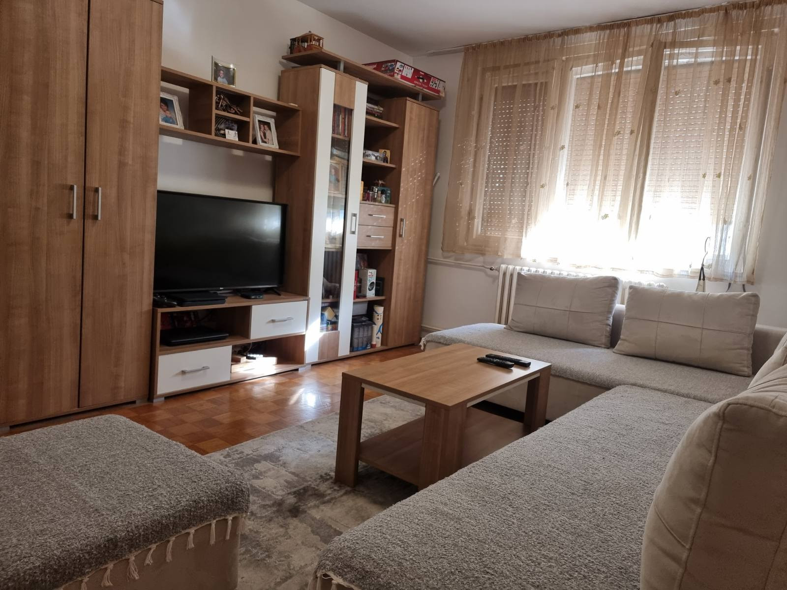 Stan,NOVI SAD,DETELINARA,kv: 47.00, € 91700, ID: 1038374