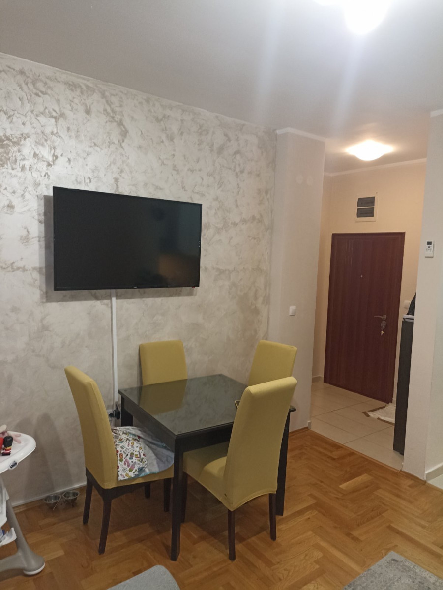 Stan,NOVI SAD,BULEVAR PATRIJARHA PAVLA,kv: 50.00, € 112300, ID: 1039863